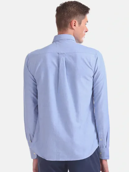 Picture of Men Blue Regular Fit Solid Casual Shirt